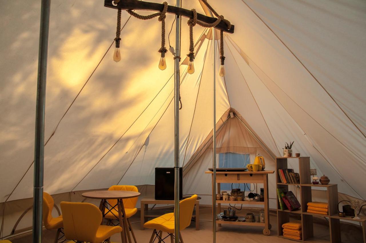 Glamping Z Alpakami Hotel Jankowice  Exterior photo